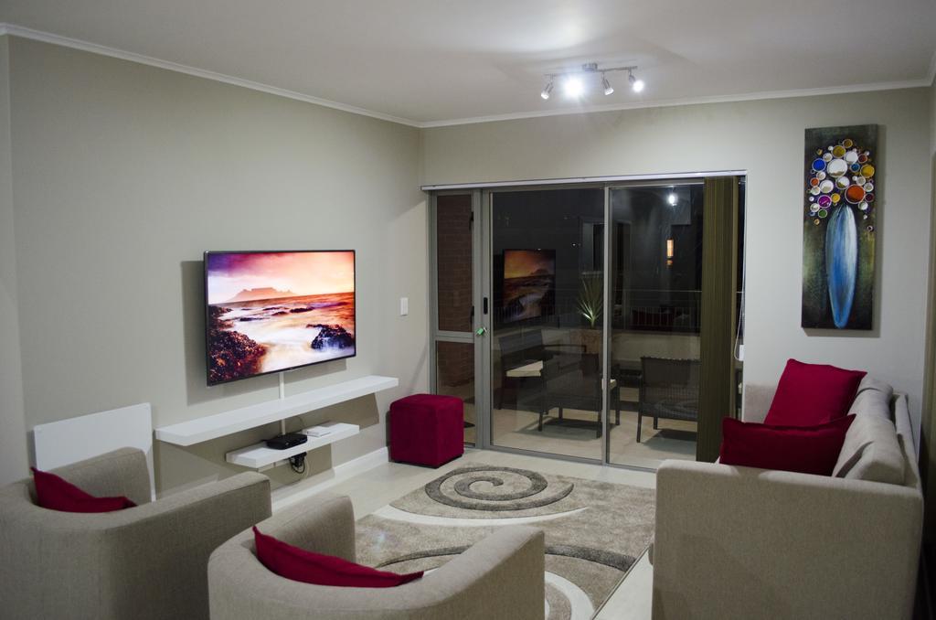 Mayfair Luxury Apartments เคปทาวน์ ภายนอก รูปภาพ