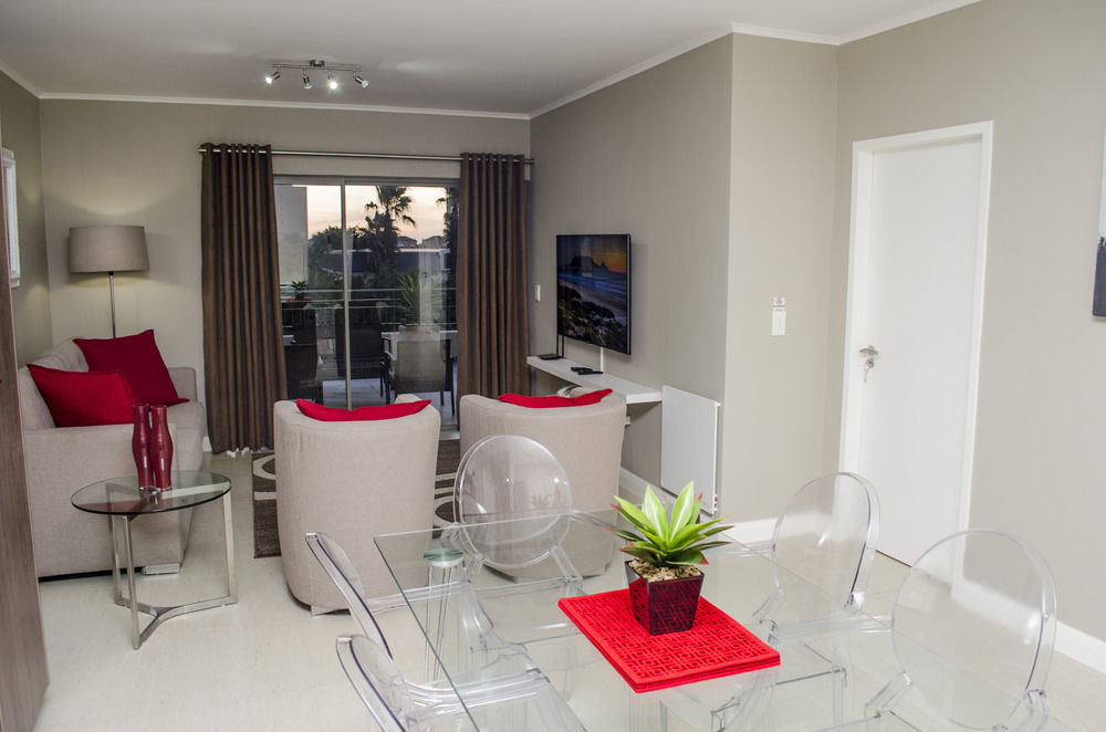 Mayfair Luxury Apartments เคปทาวน์ ภายนอก รูปภาพ
